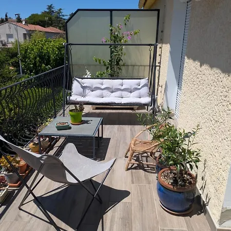 Harmonie Pool & Parking Villa