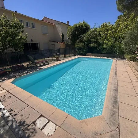 Harmonie Pool & Parking Villa